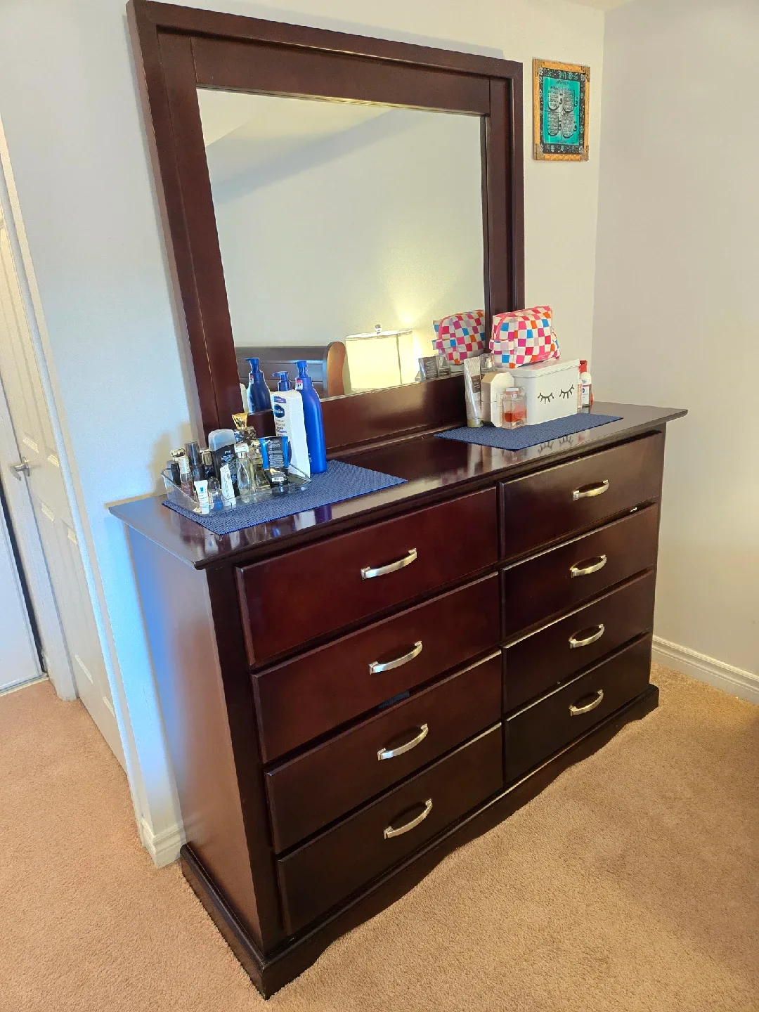 Stunning Queen Bedroom Set with MATTRESS image indicator(5)