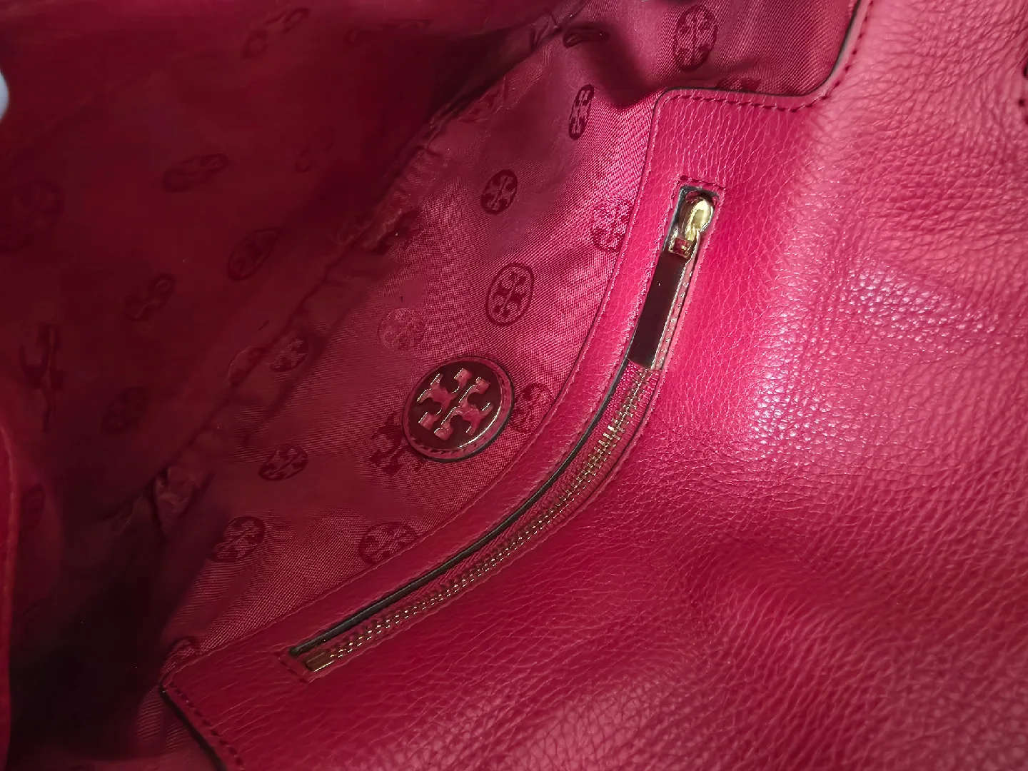 Tory Burch Pink Leather Crossbody Bag image indicator(2)