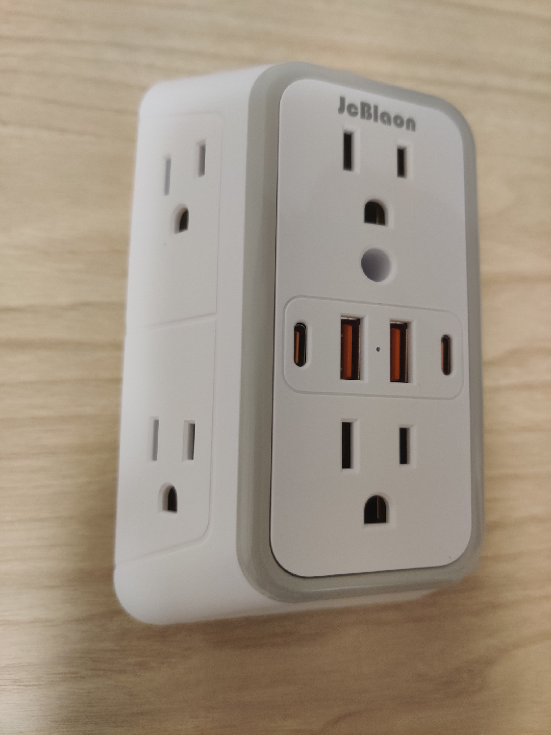JeBlaon Wall Outlet Extender with USB Ports - photo 3