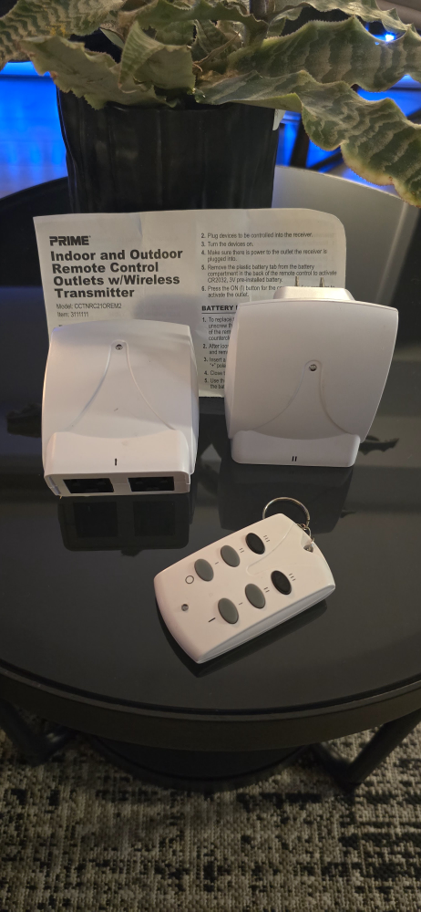 Prime Indoor/Outdoor Remote Control Outlet w/Transmitter