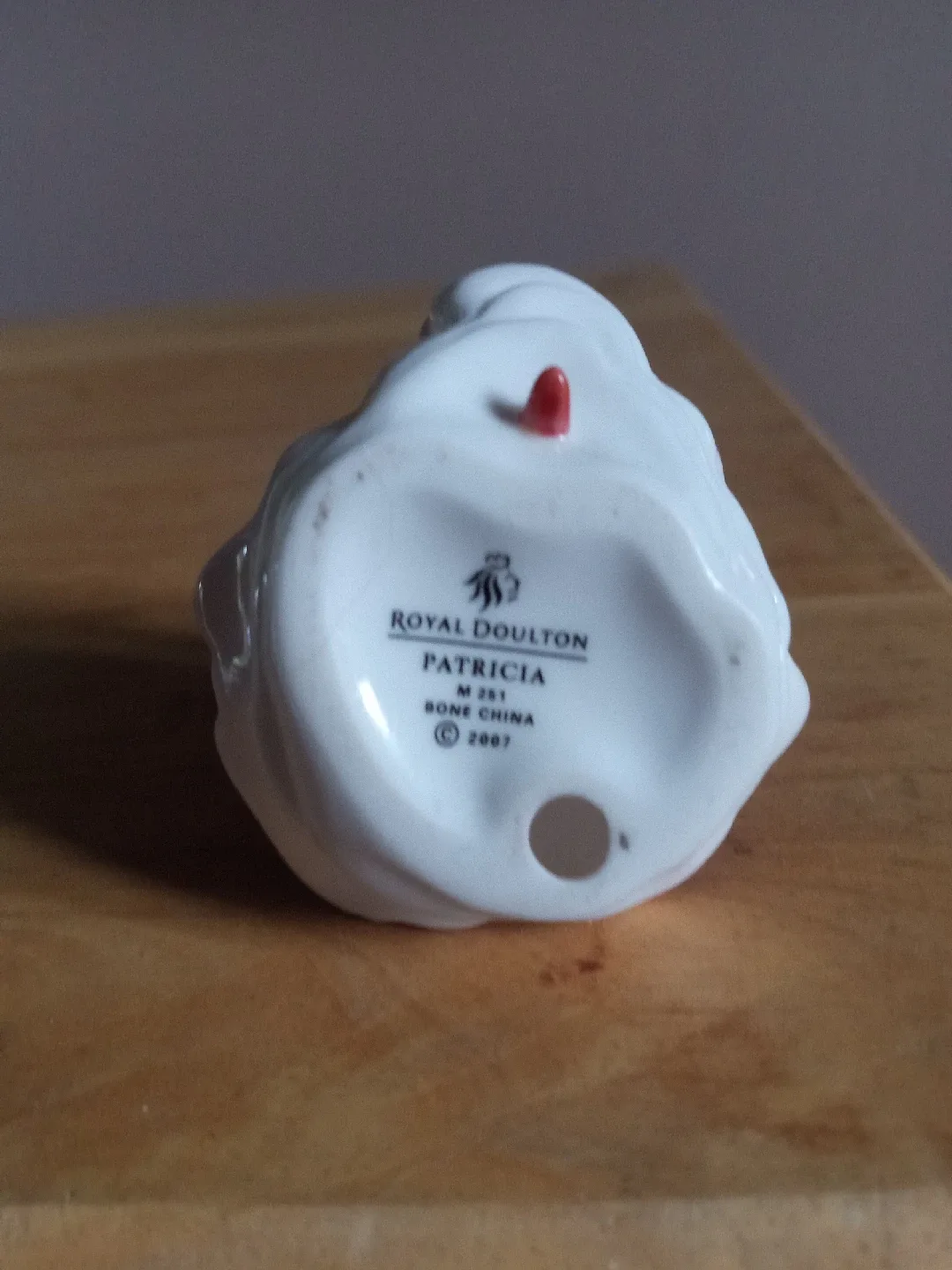 Royal Doulton Figurine - Patricia M251 image indicator(3)