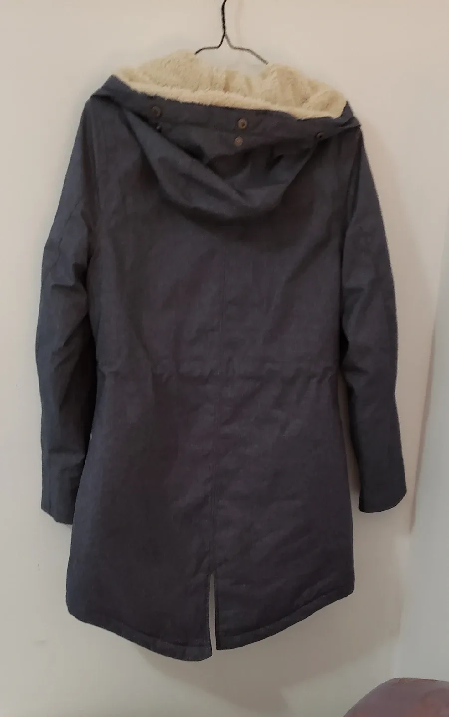 O'Neill Women's Winter Coat - Size S image indicator(6)