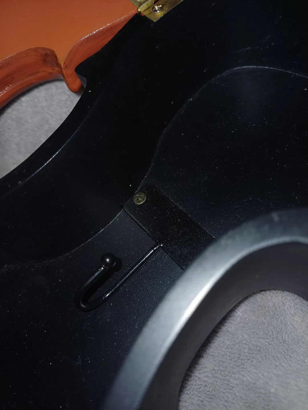 🧡 NEW Violin Shaped Key Holder/Trinket Box image indicator(7)