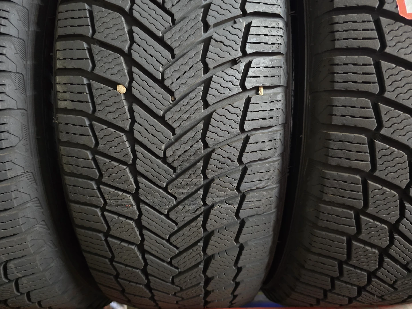 Michelin 235/55 R19 Tire - photo 5