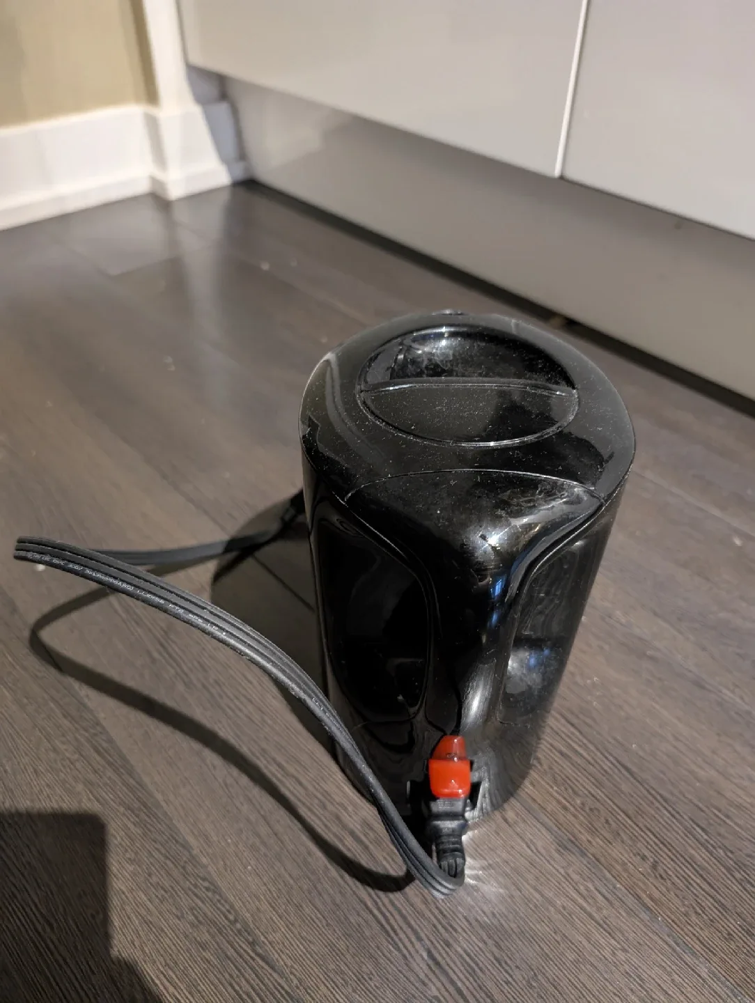Sunbeam Black Electric Kettle - Used image indicator(3)
