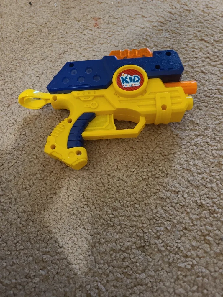 Kid Connection Toy Water Gun image indicator(2)