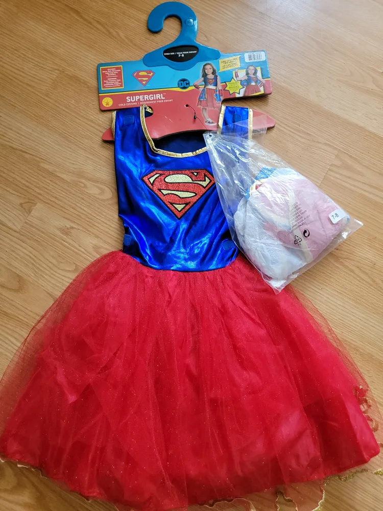 Supergirl Costume - Size 7-8 thumbnail