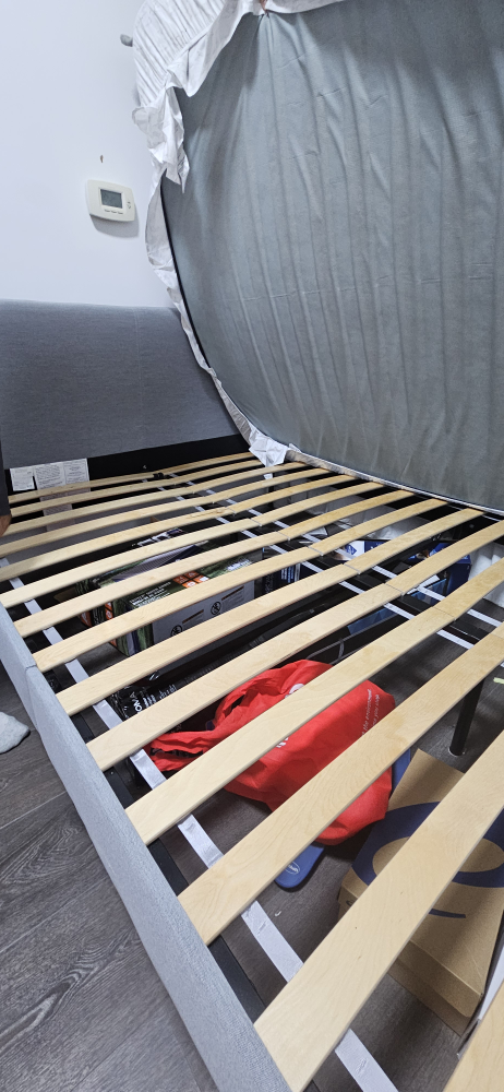 Upholstered bed frame - Full bed - photo 4