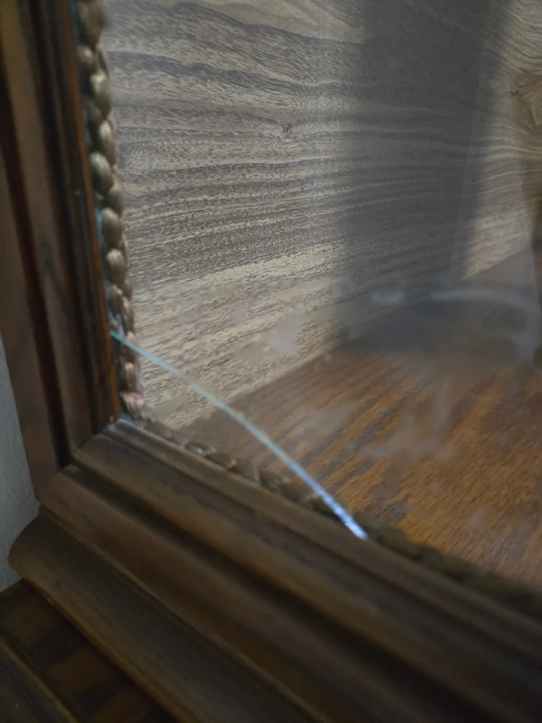 🪞 FREE Solid Wood China Cabinet – Can Deliver Today if Nearby! image indicator(2)