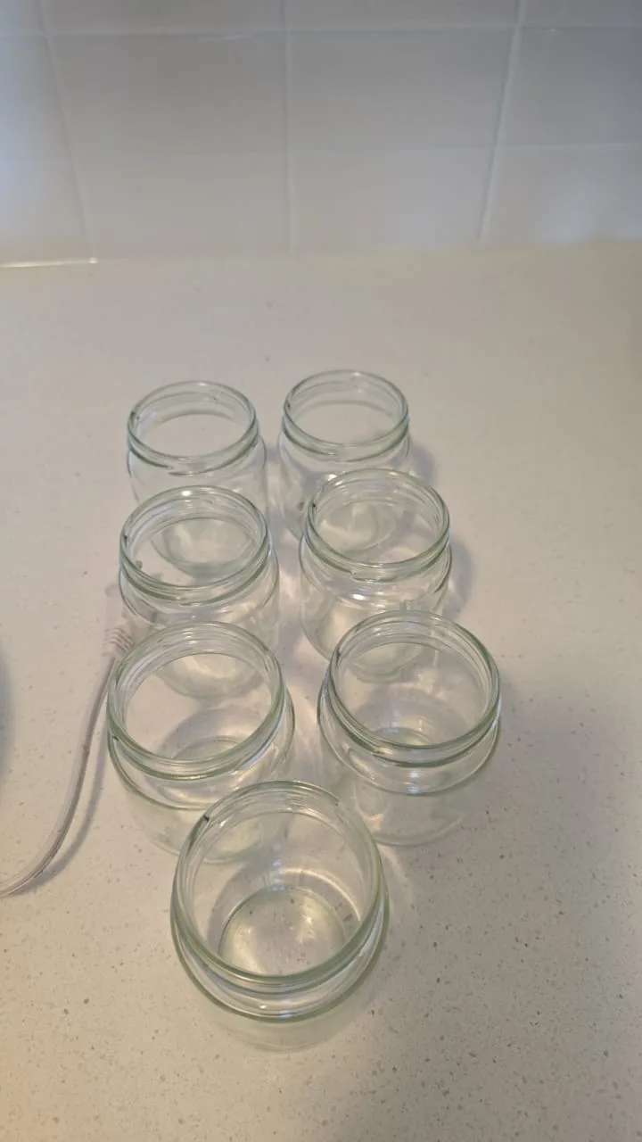 Euro Cuisine YM800 Yogurt Maker w/ 7 Jars image indicator(4)