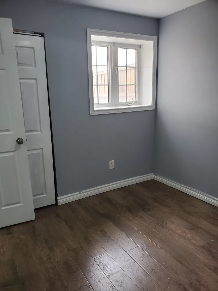 walk out basement for rent image indicator(9)