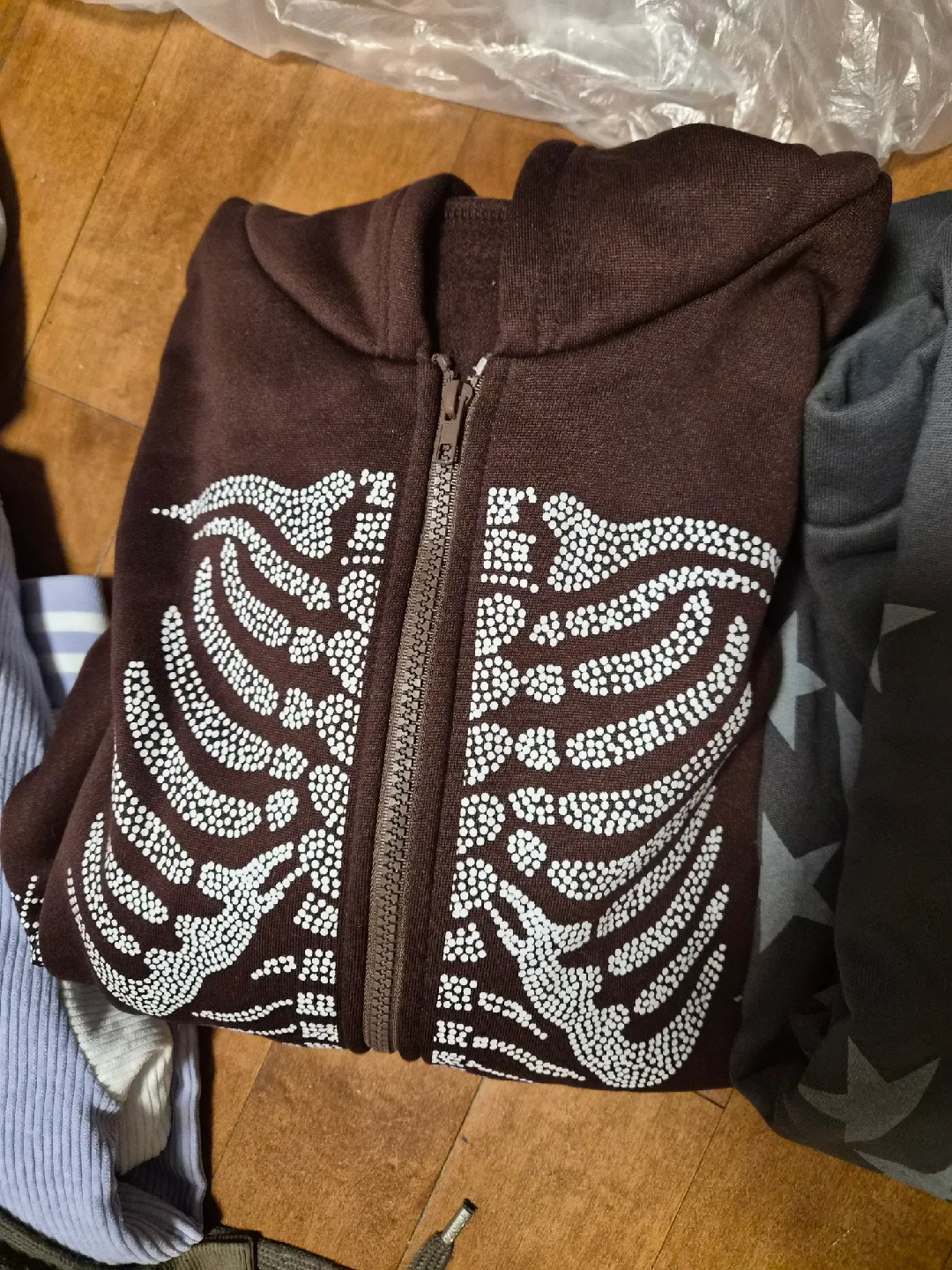 Assorted Jackets and Hoodies image indicator(7)