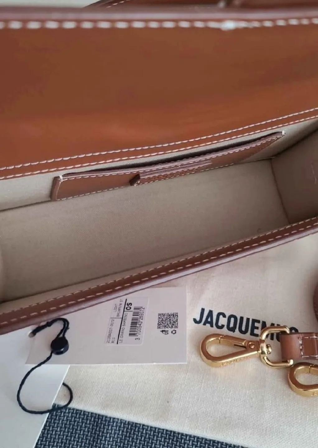 Jacquemus Le Grand Bambino Light Brown Bag image indicator(10)