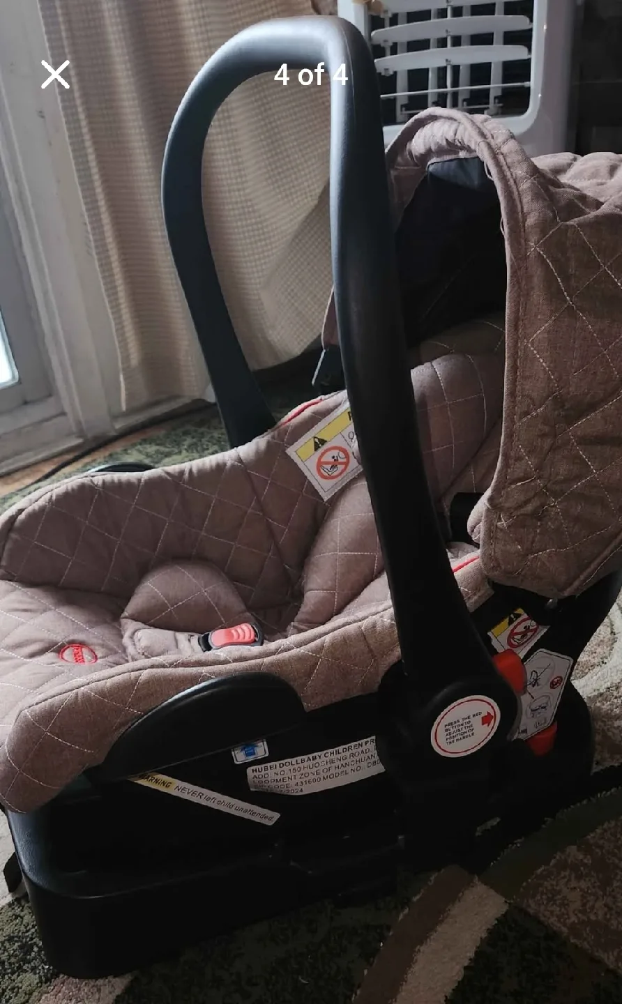 R9 Car Seat With Base image indicator(4)