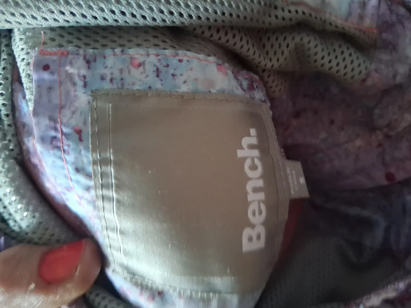 Bench. Women's Jacket Size S image indicator(3)