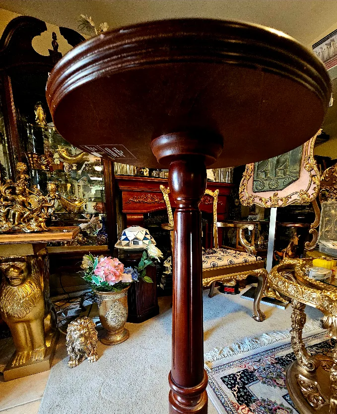 Wooden Pedestal Accent Table - Dark Brown image indicator(7)