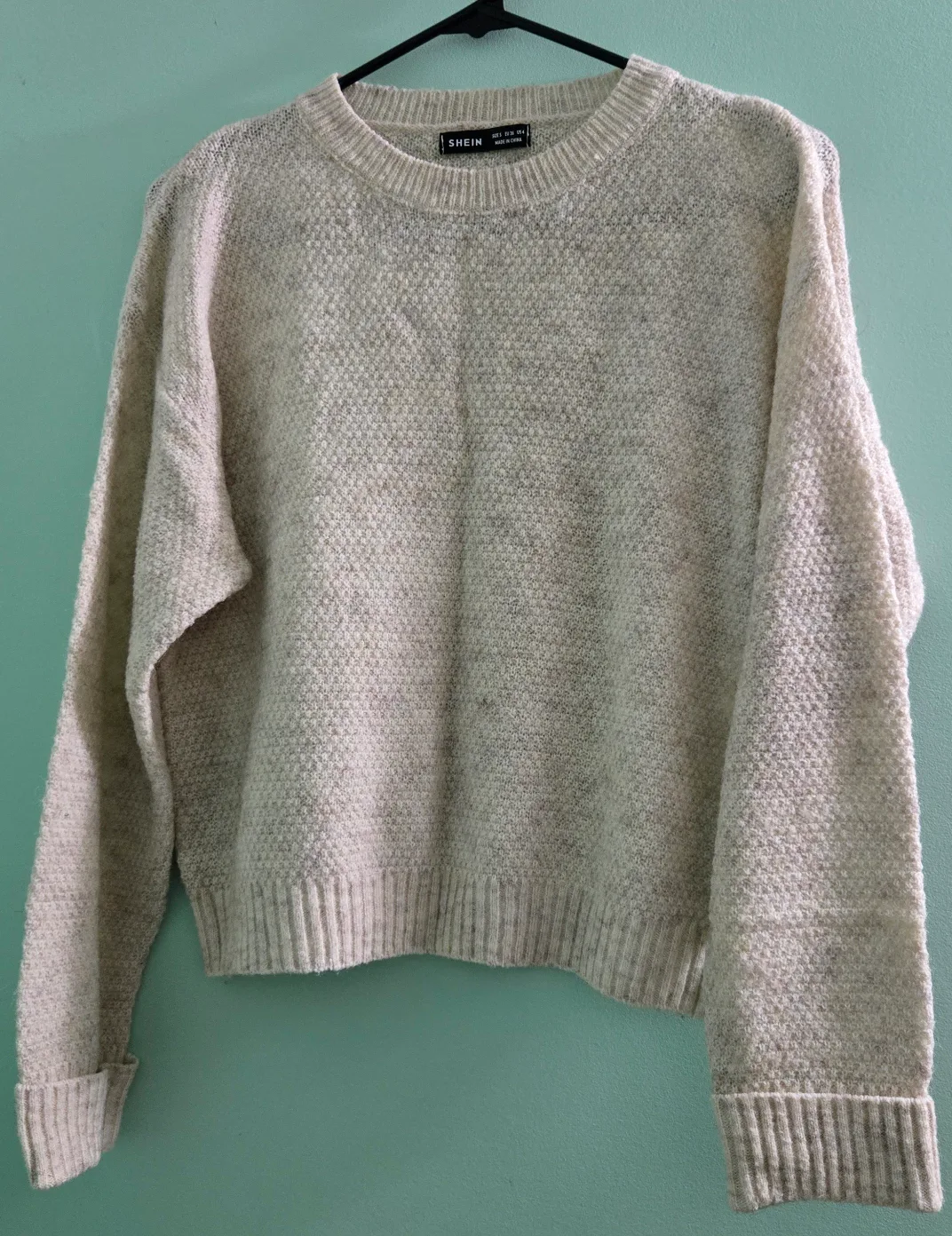 Sweater thumbnail