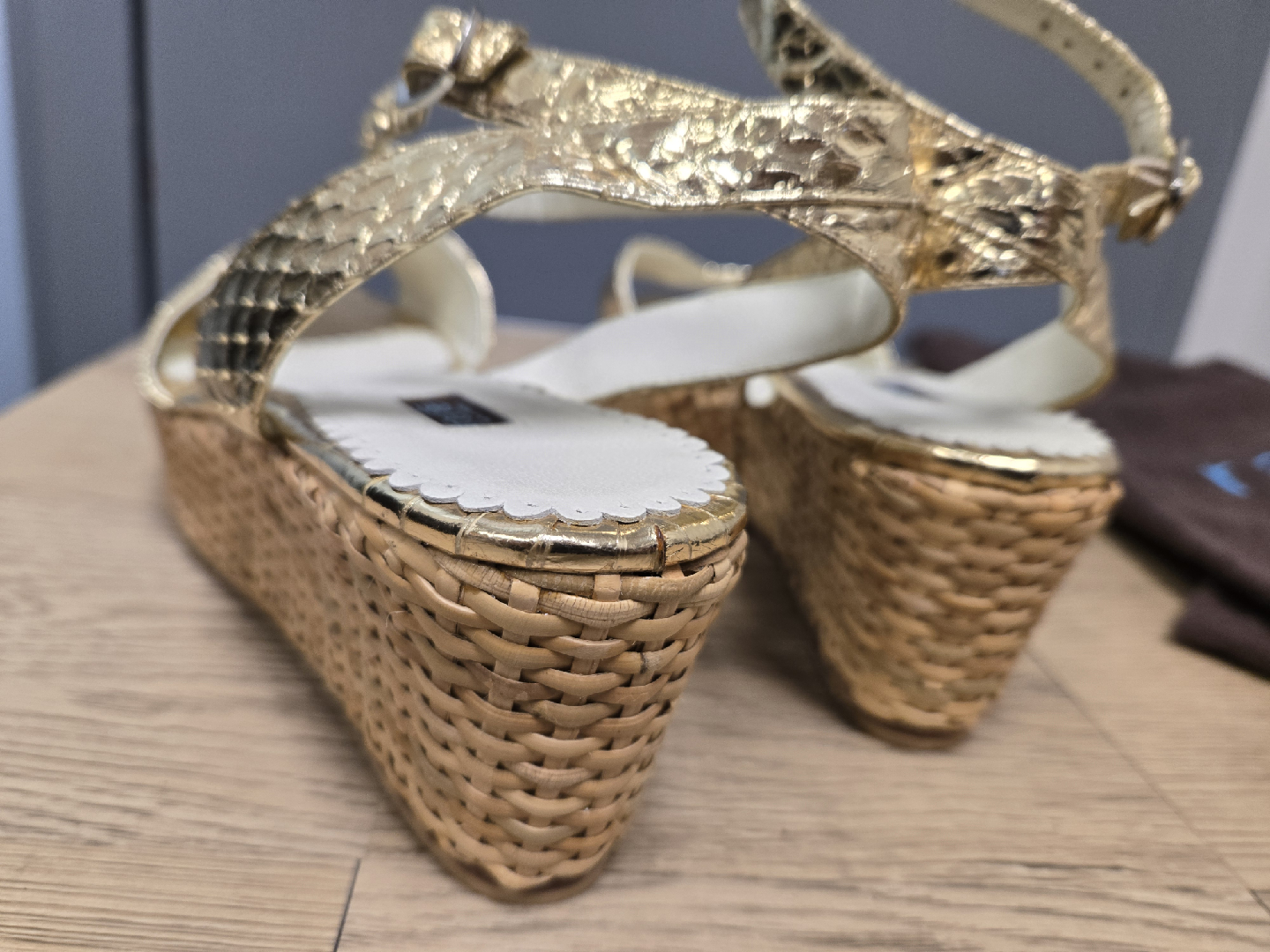 Rafe New York Gold Leather Wedge Sandals - Size 10