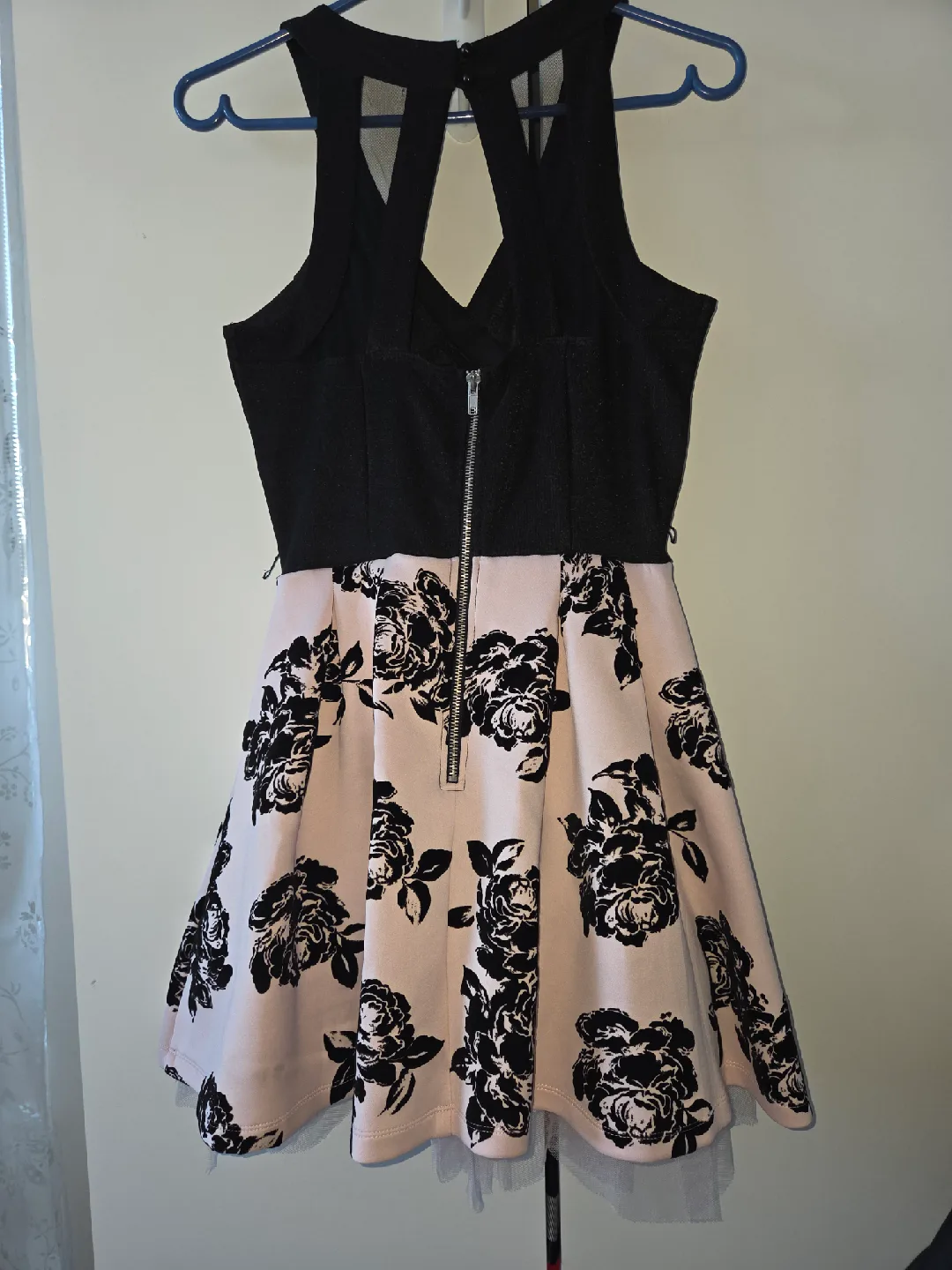 make offer for dresses image indicator(2)