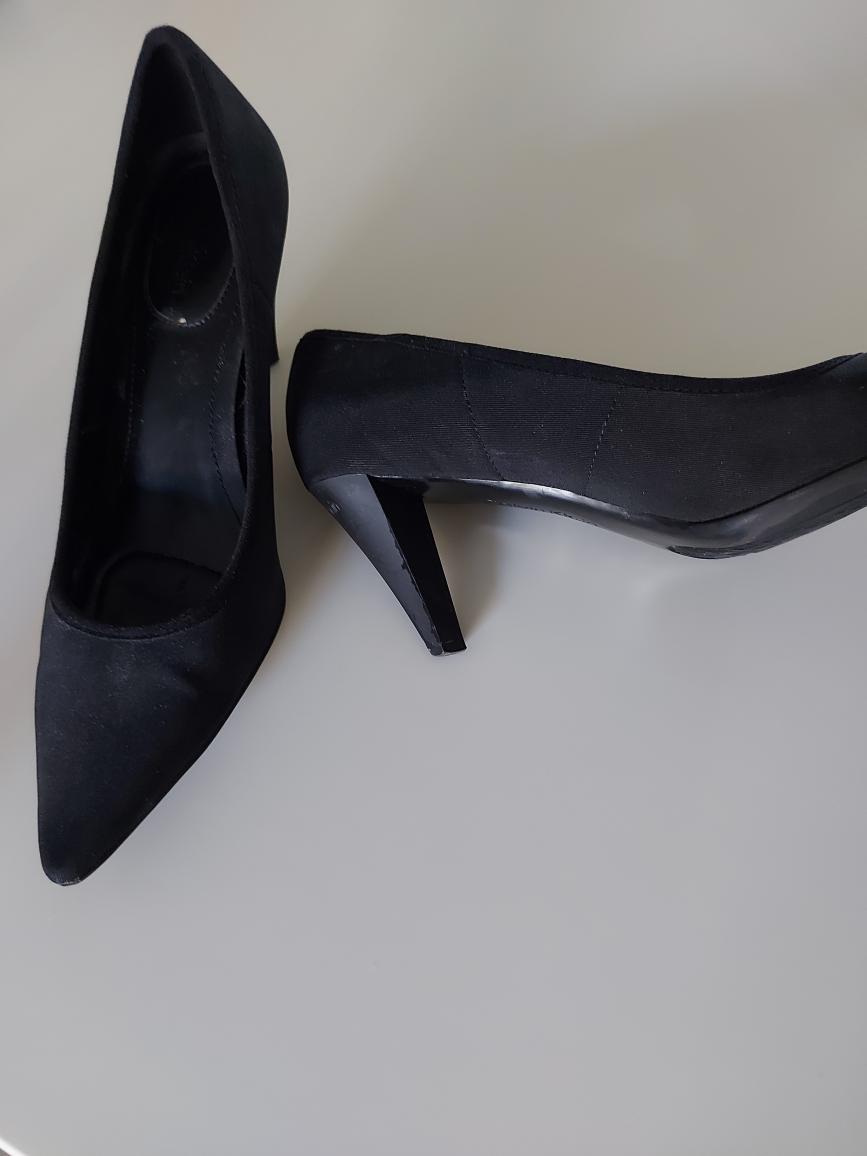Calvin Klein Black Satin Heels - photo 2