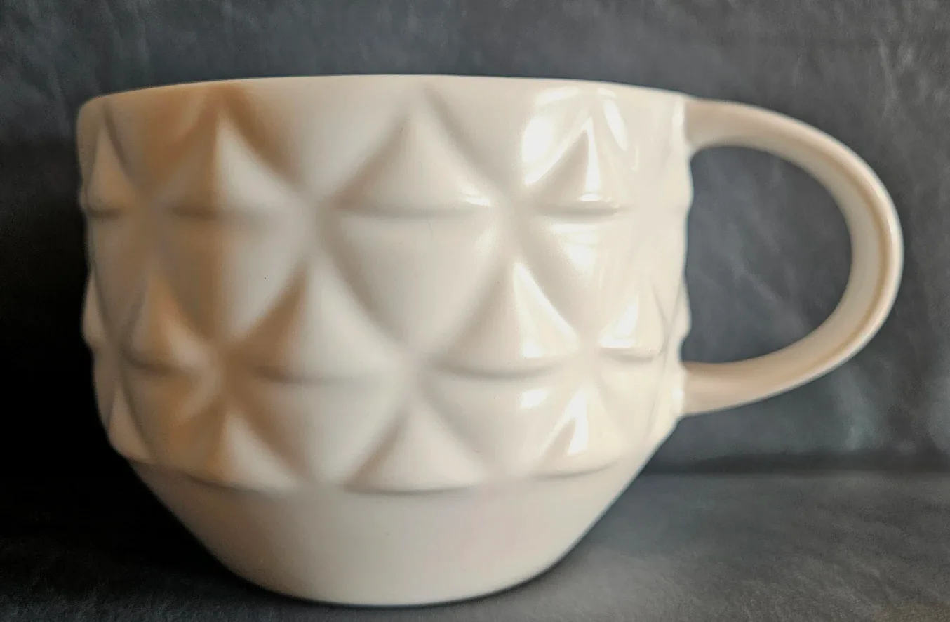 Starbucks White Geometric Pattern Mug 🥕 image indicator(2)