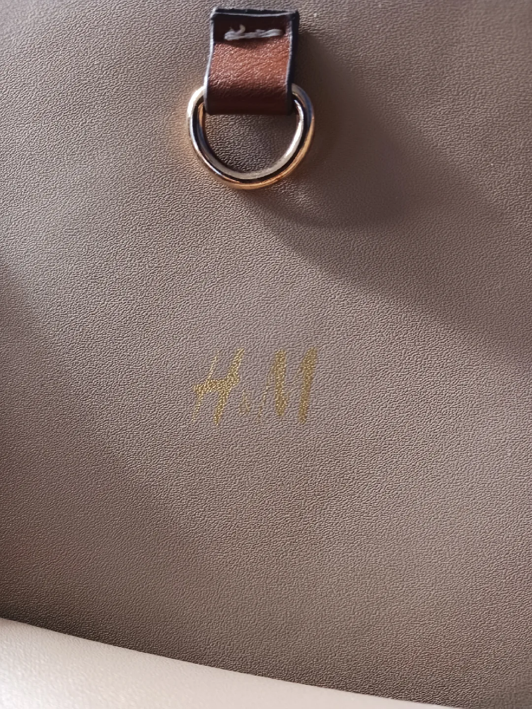 H&M Tan Tote Bag image indicator(2)