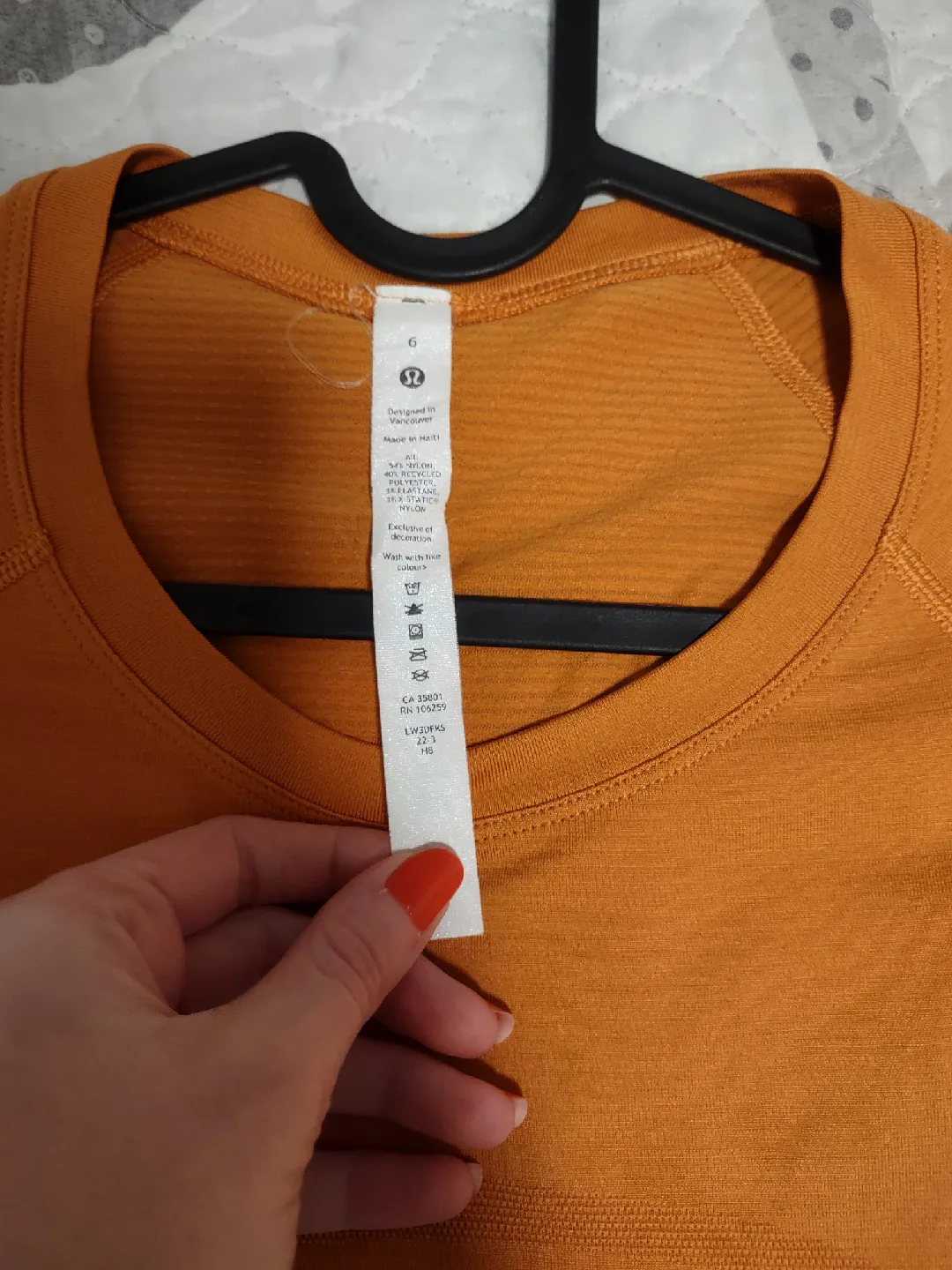 Lululemon Long Sleeve Swiftly Top - Size 6 image indicator(2)