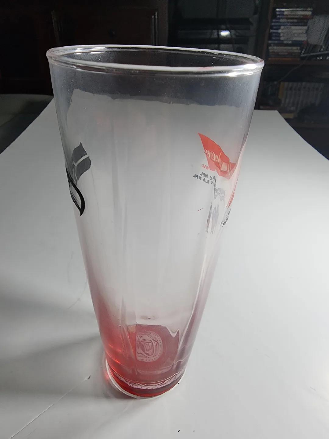 Budweiser NFL Seattle Seahawks Pint Glass image indicator(6)