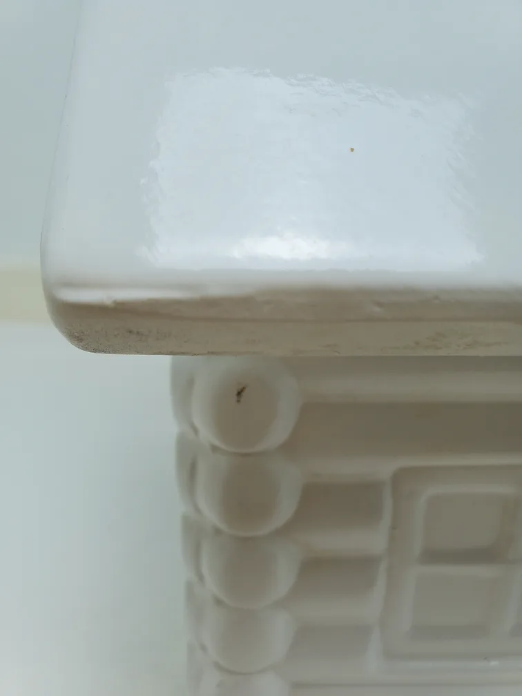 White Ceramic Log Cabin Cookie Jar 🧡 image indicator(4)