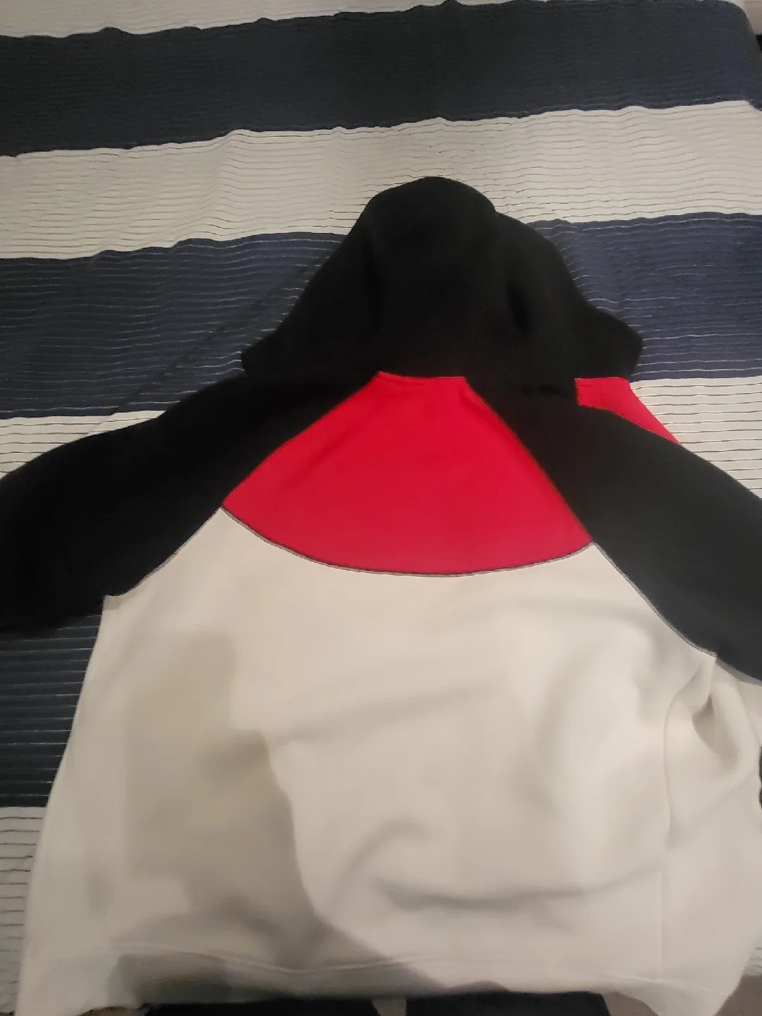 Nike Tech Fleece Hoodie - Red, Black, White image indicator(2)