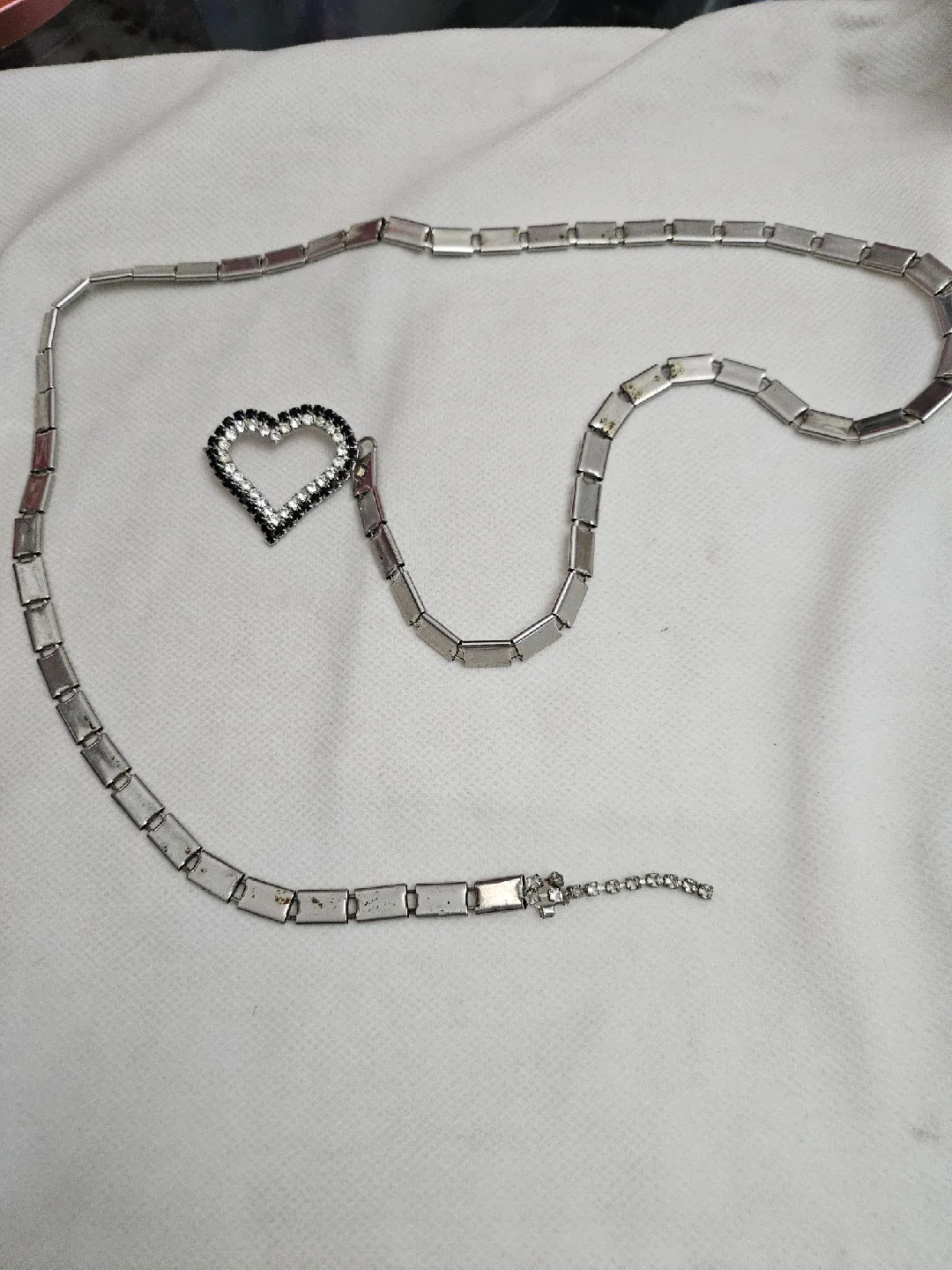 Silver Tone Heart Pendant belt thumbnail