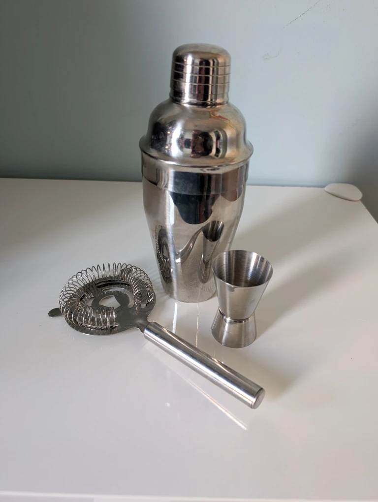 Cocktail Shaker Set
