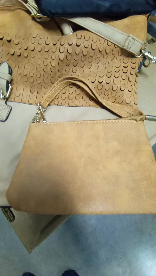 Assorted Tote Bags & Purse Lot image indicator(2)