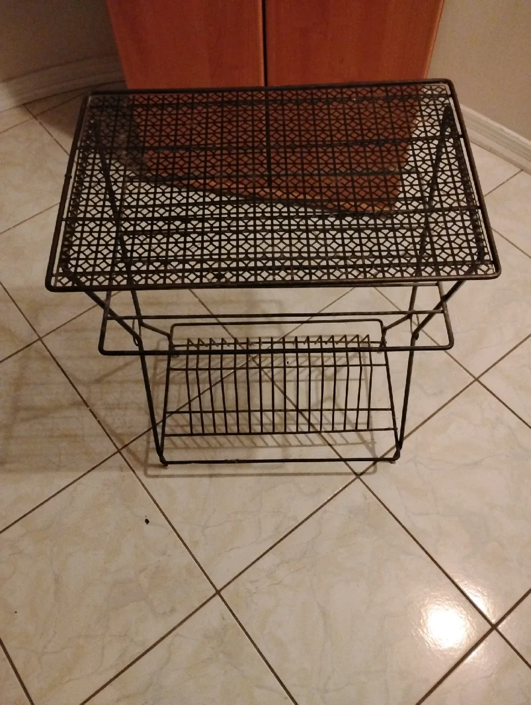 Metal Wire Side Table thumbnail