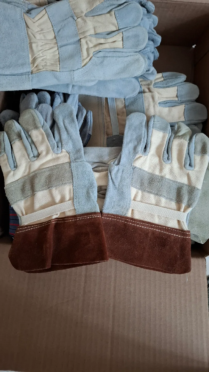 Work Gloves - Box of Assorted Styles image indicator(6)