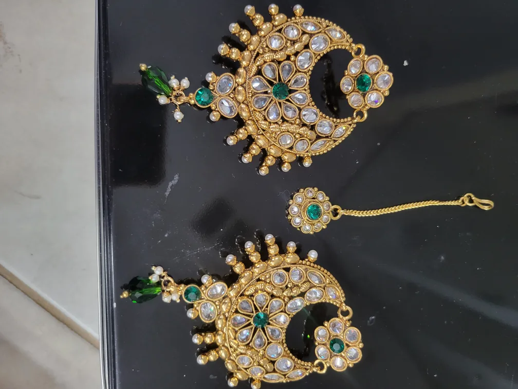 Indian Gold & Green Tikka Set thumbnail