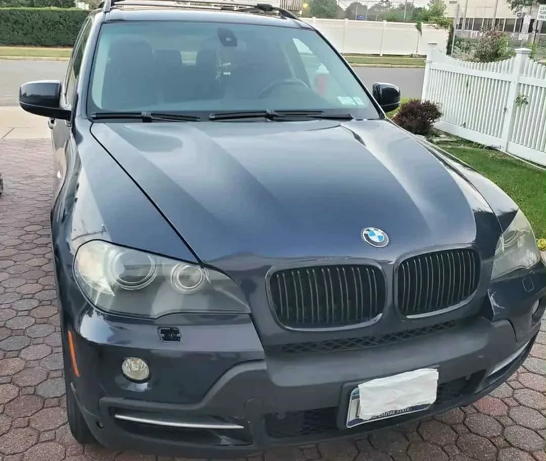 BMW X5 SUV image indicator(3)