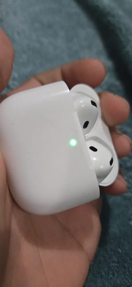 Apple AirPods Pro image indicator(3)