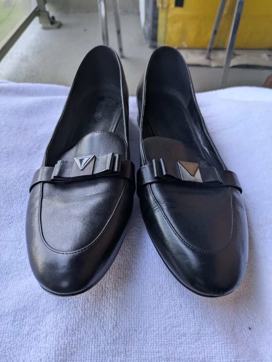 Michael Kors Black Leather Loafers Size 8.5