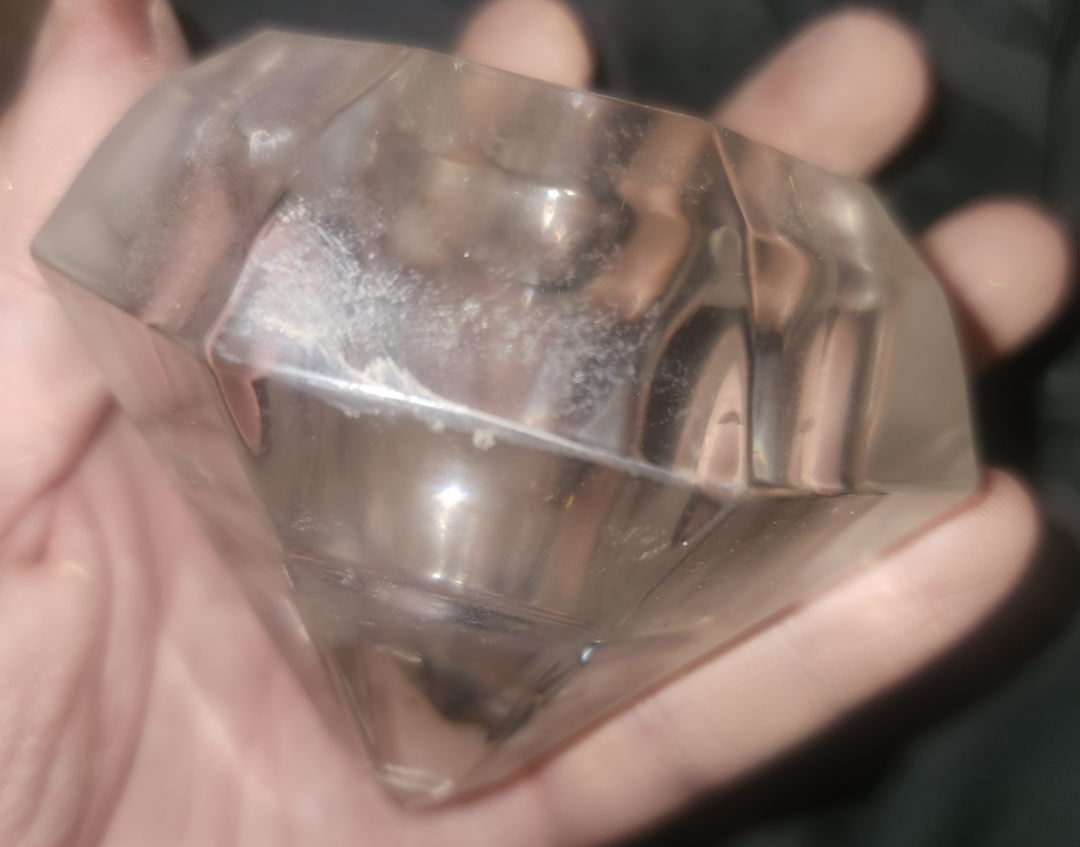 Diamond Shaped Glass Candle Holder - photo 2