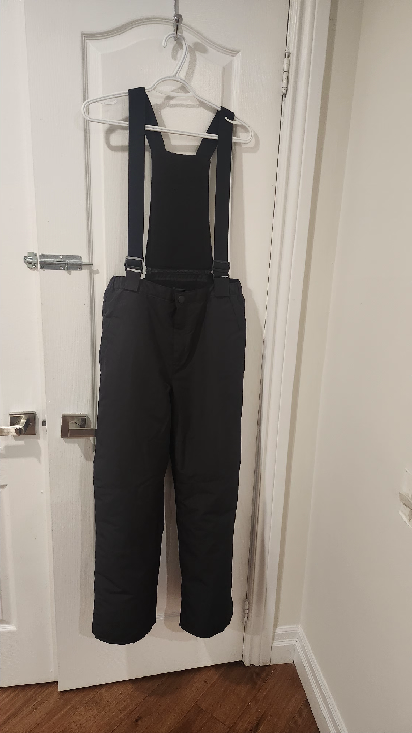 Brand new boys Snow Pants - 10-12 boys
