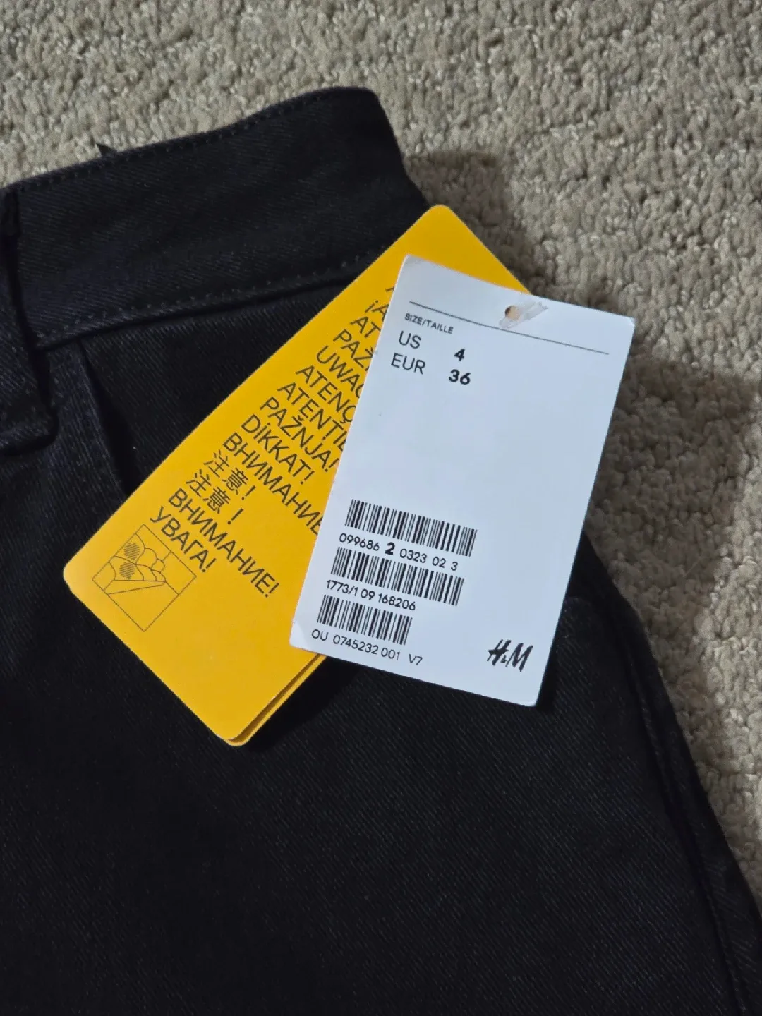 H&M Black Denim Mini Skirt - Size US 4 image indicator(2)
