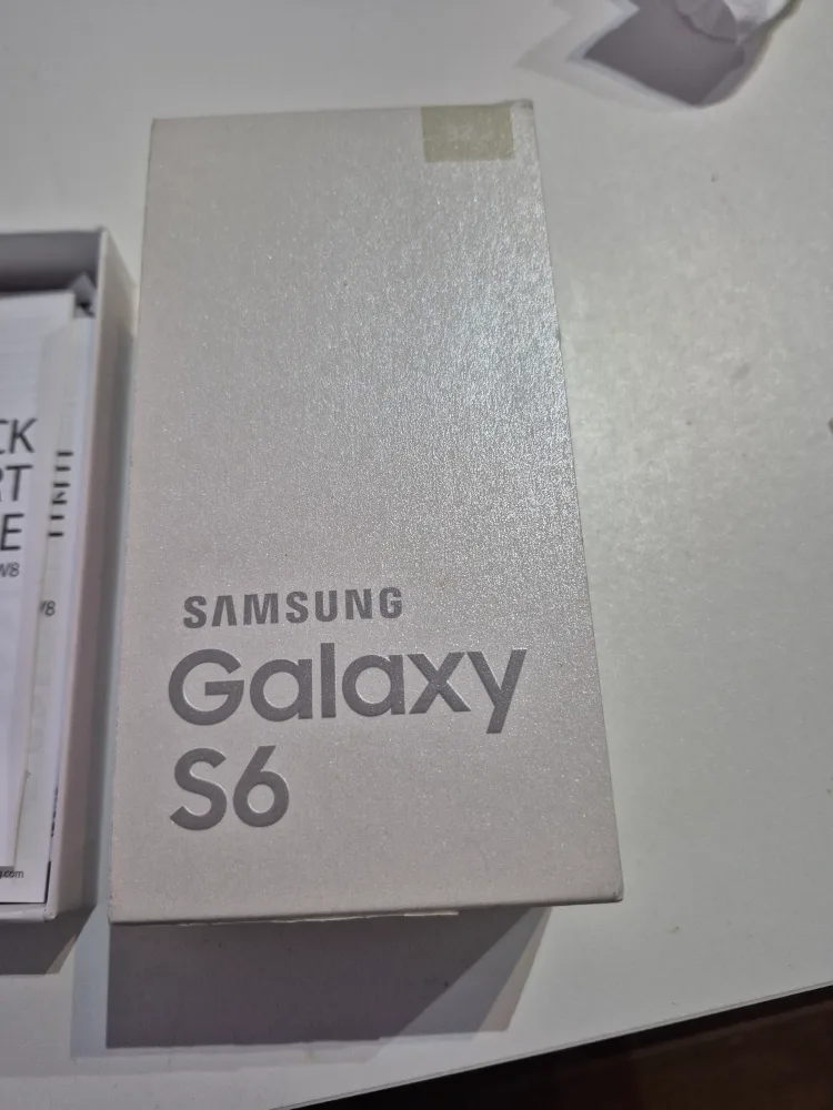 Samsung Galaxy S6 - SM-G920W8 - platinum finish image indicator(3)