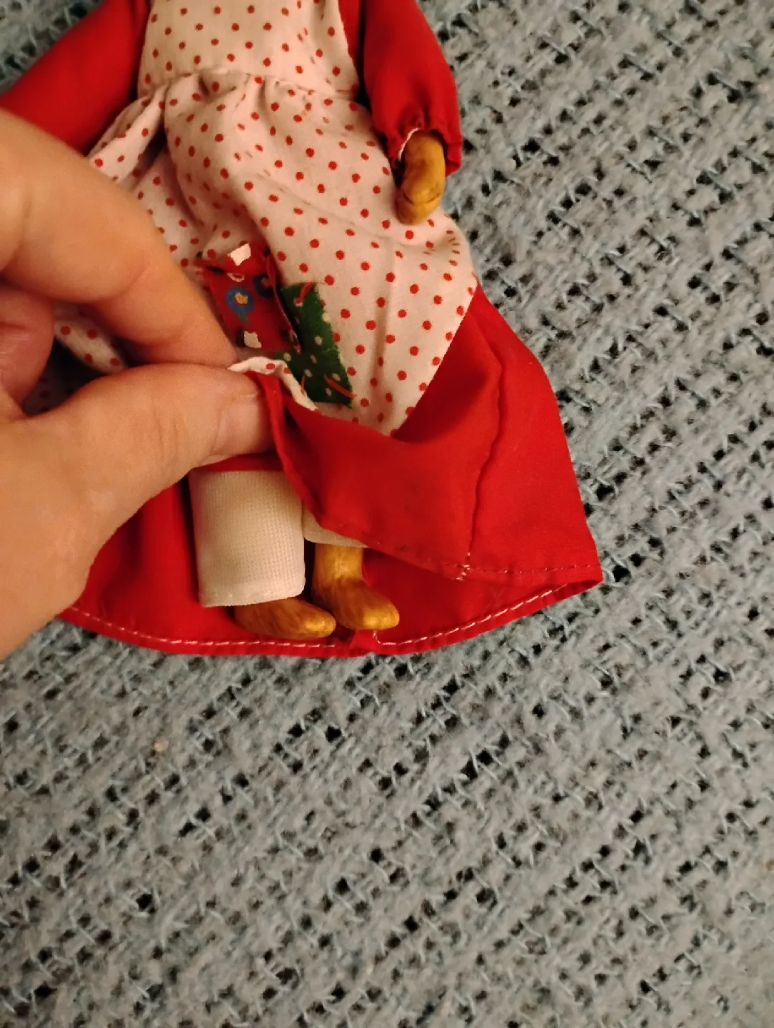 VINTAGE! SMALL CAT PORCELAIN DOLL image indicator(2)