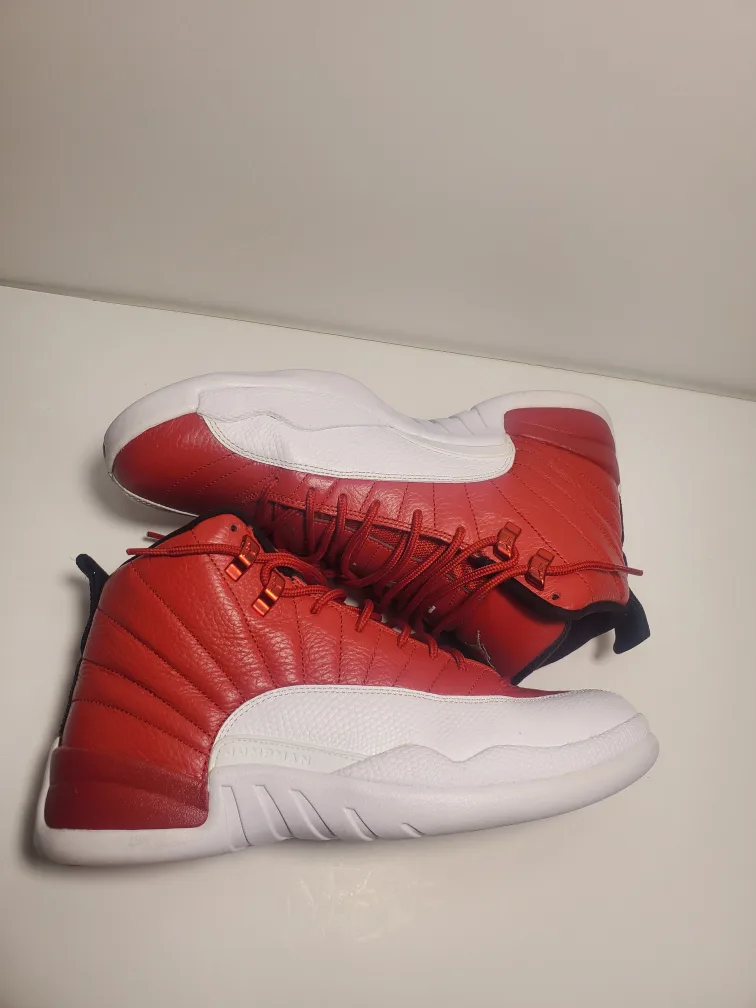 Men’s Jordan 12 Retro Gym Red 130690-600 Size 9.5 image indicator(6)