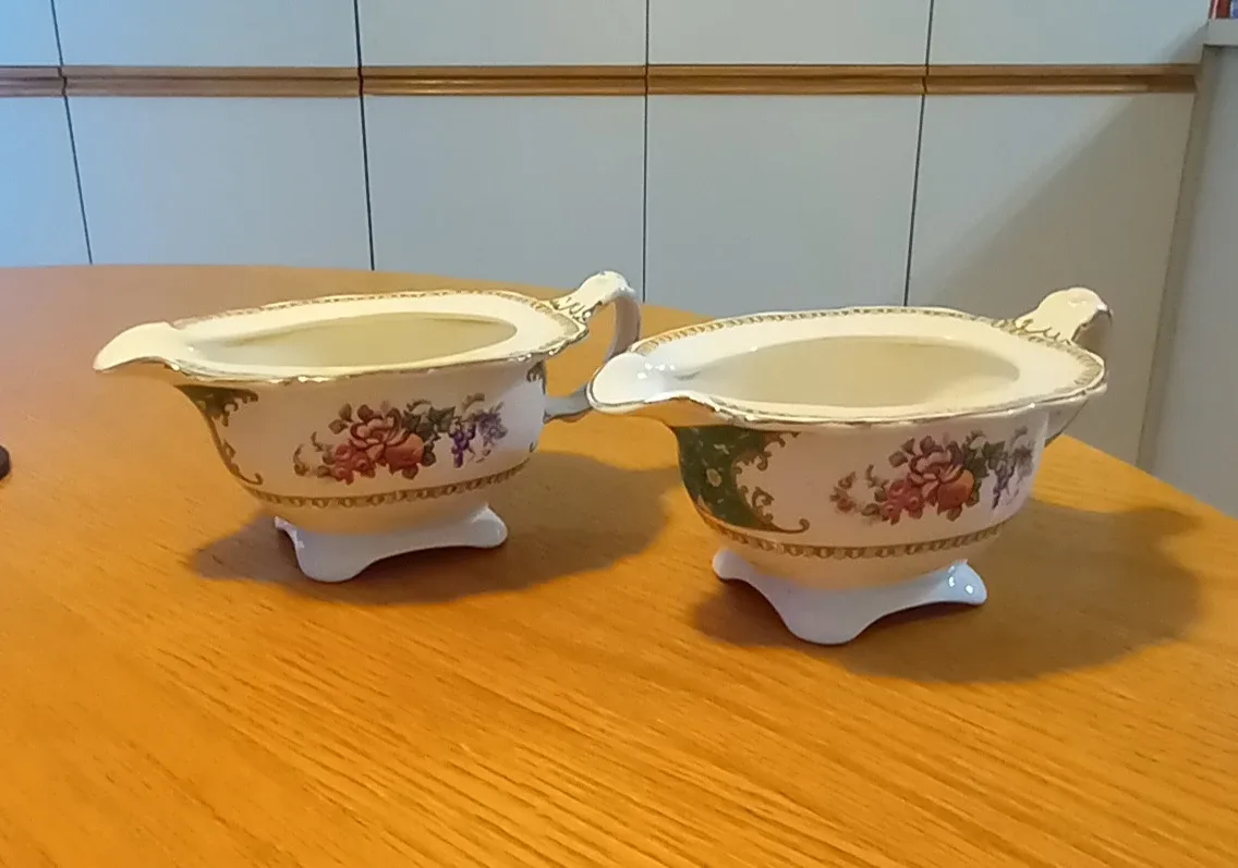 Vintage dinnerware image indicator(5)