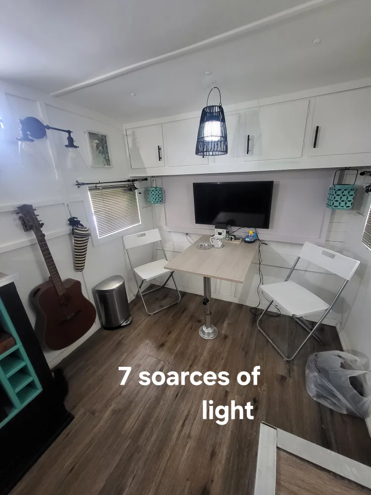 Restored 16ft Vintage Travel Trailer image indicator(8)