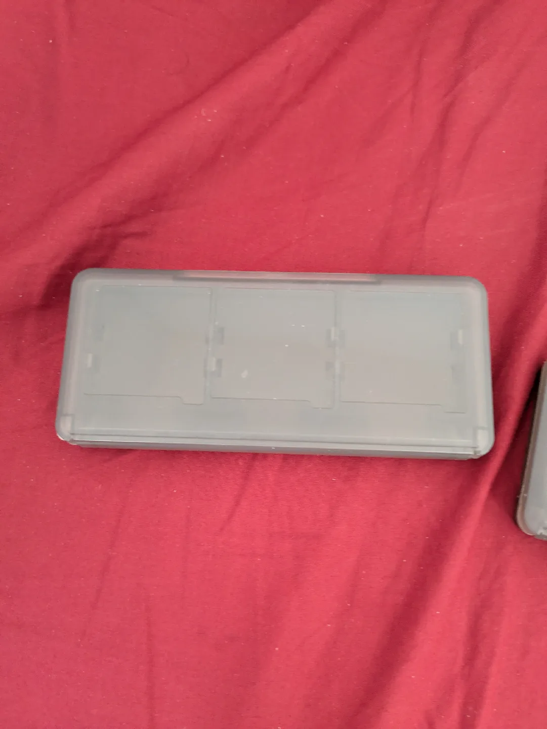 Nintendo DS Game Cartridge Case Holder image indicator(2)