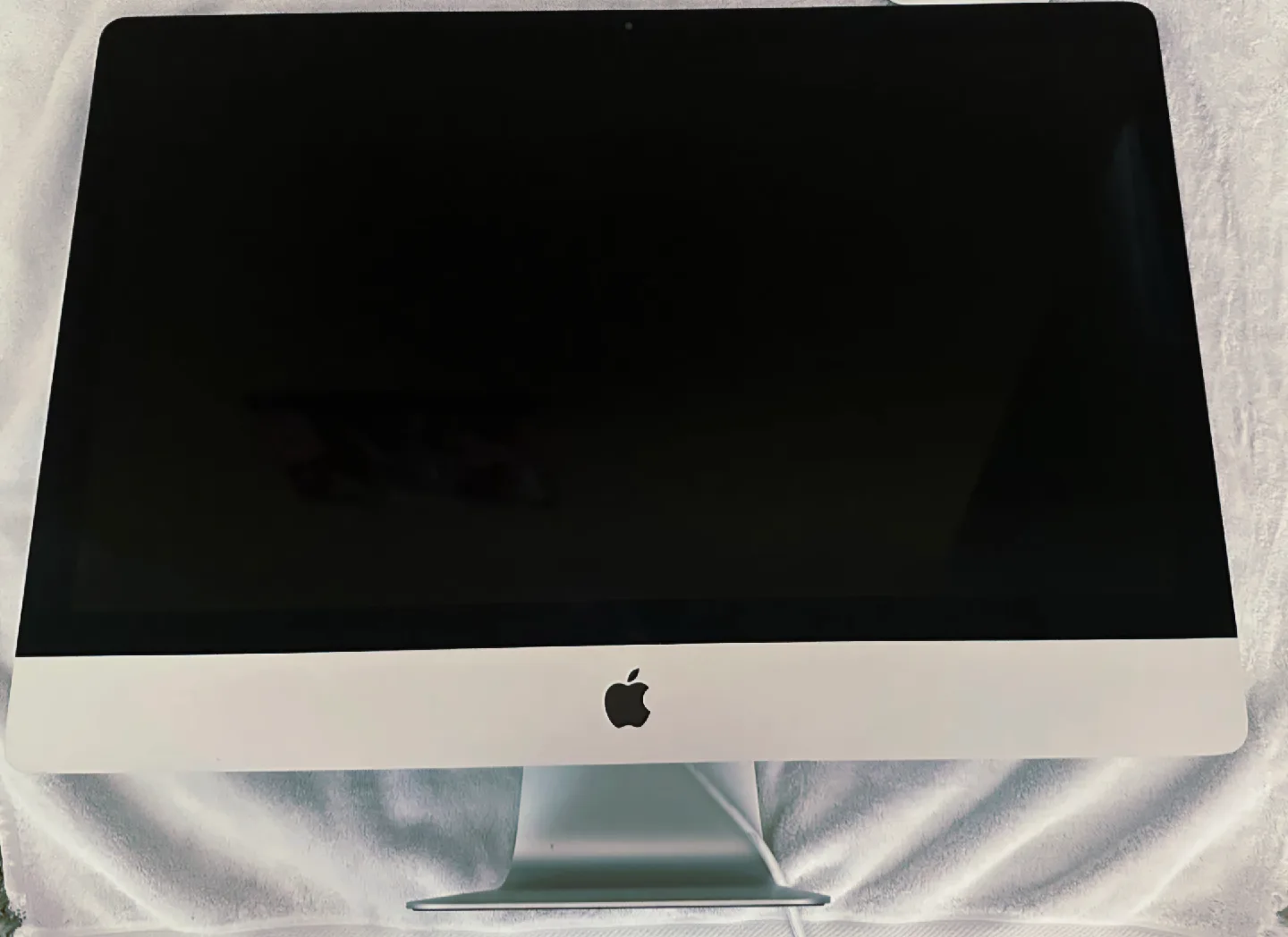 Apple iMac 27" Big Hard Drive 750. image indicator(4)