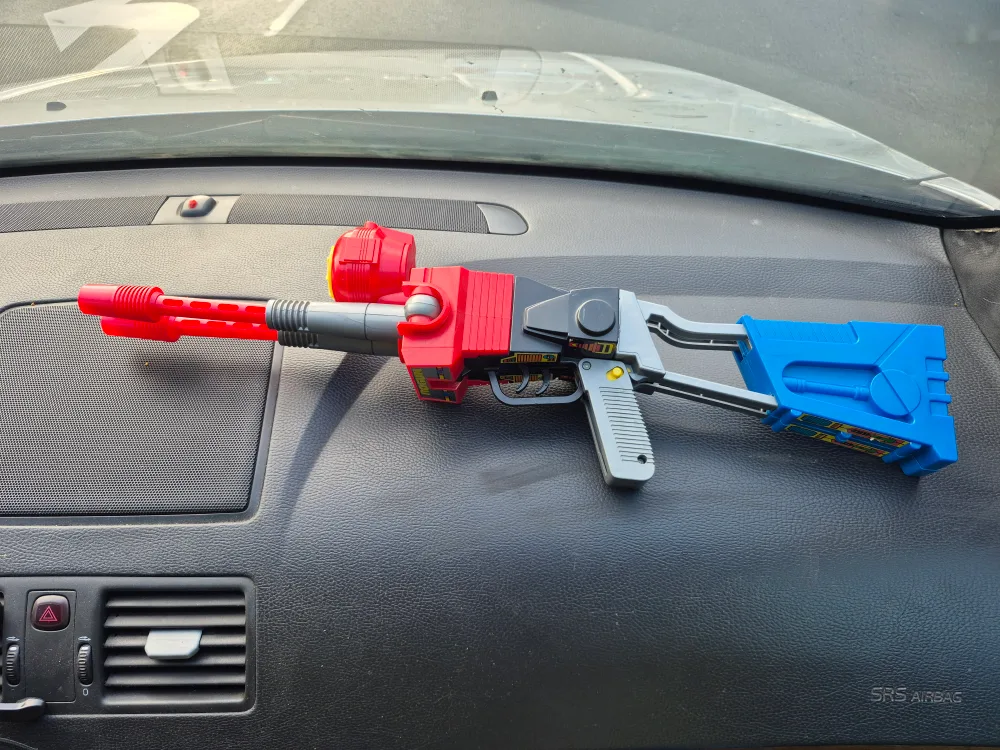 Vintage Rogun Transforming Robot Toy image indicator(2)